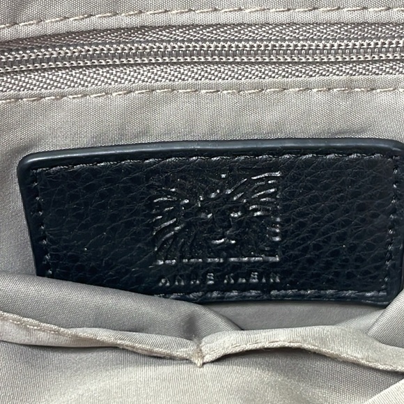 Ann Klein Women’s Black Structured Tote Bag, Shoulder Bag - Picture 7 of 7